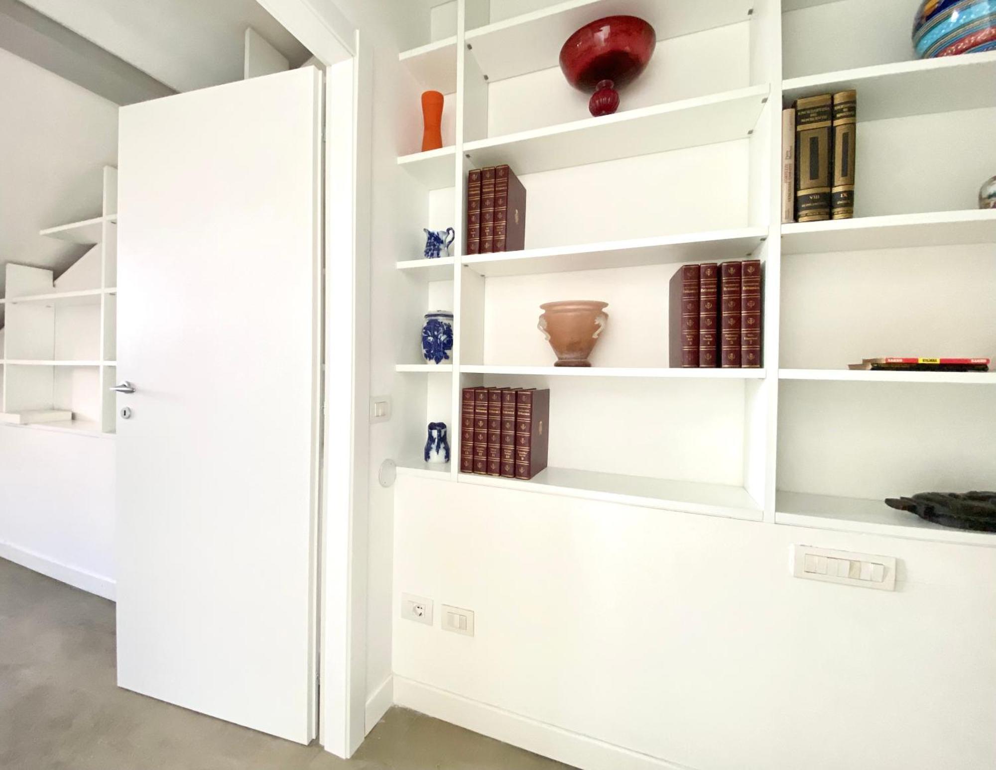 Sant Ambrogio Courtyard Room In Shared Flat ミラノ エクステリア 写真