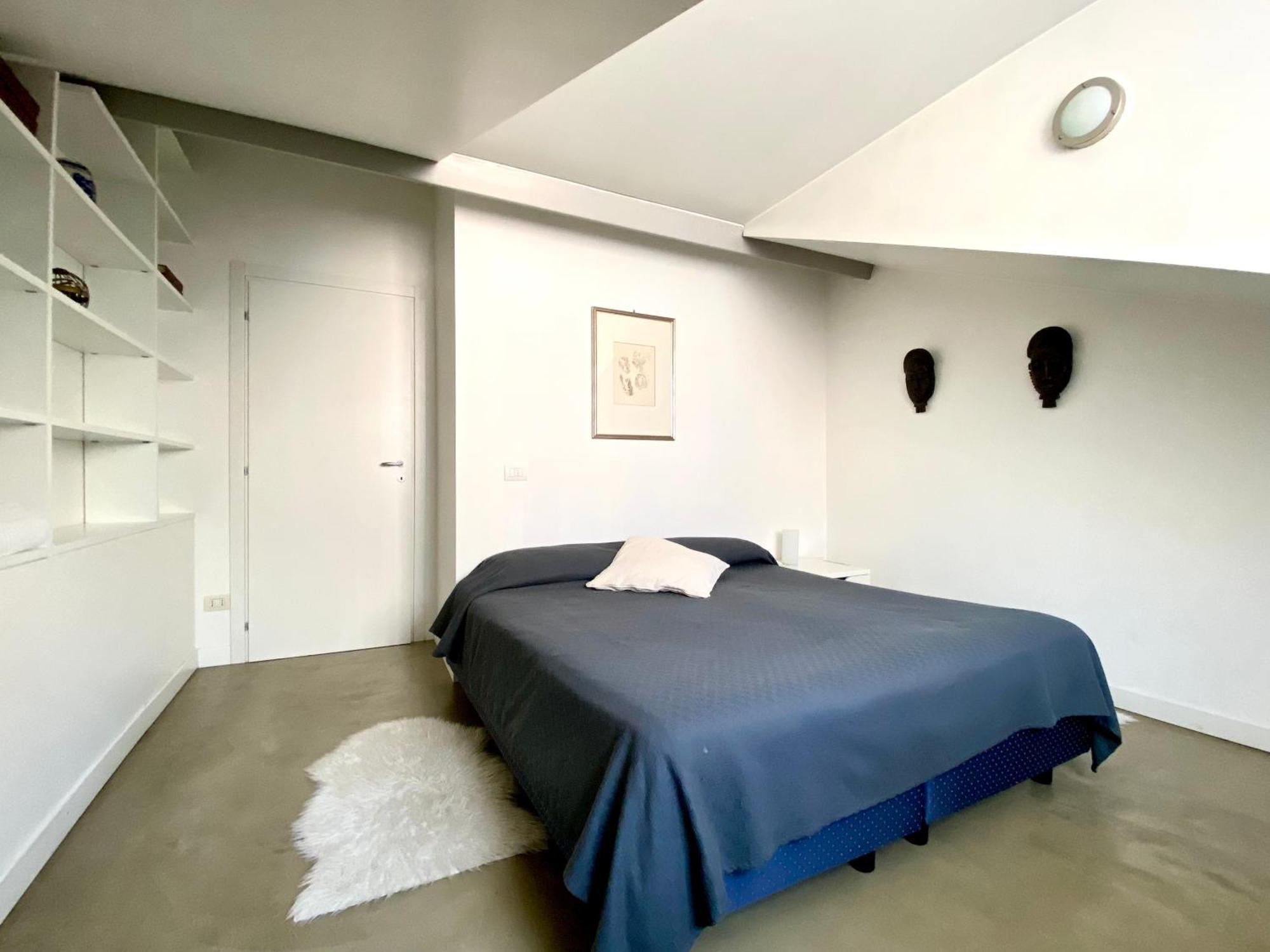 Sant Ambrogio Courtyard Room In Shared Flat ミラノ エクステリア 写真